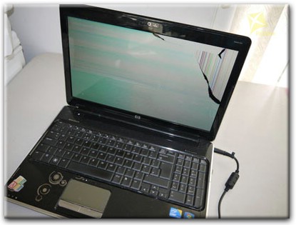 замена матрицы на ноутбуке HP в Казани